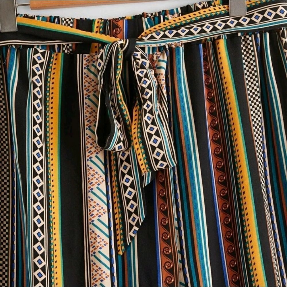 Plus Geo Print Tie Front Pants